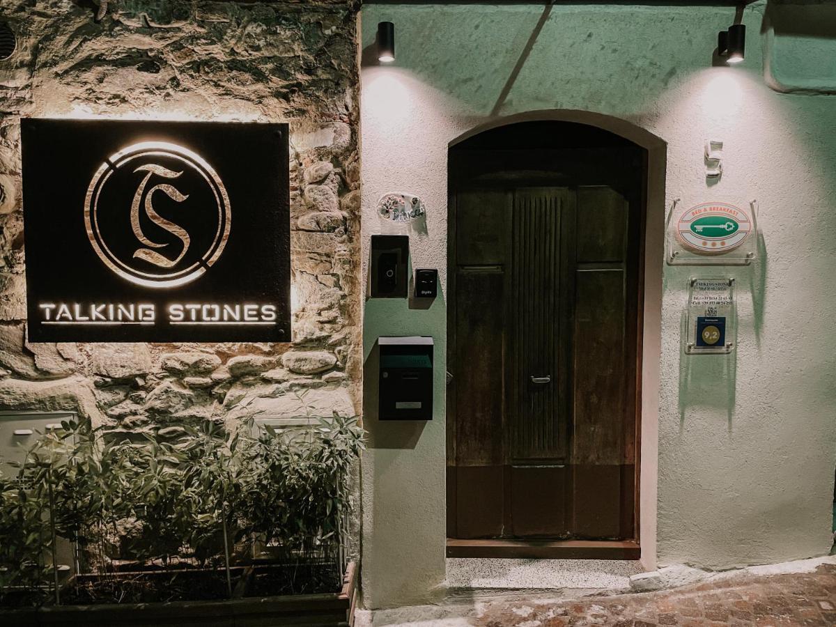 Talking Stones Acomodação com café da manhã Dolceacqua Exterior foto