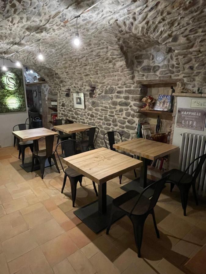 Talking Stones Acomodação com café da manhã Dolceacqua Exterior foto