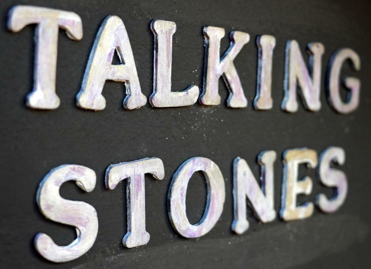 Talking Stones Acomodação com café da manhã Dolceacqua Exterior foto